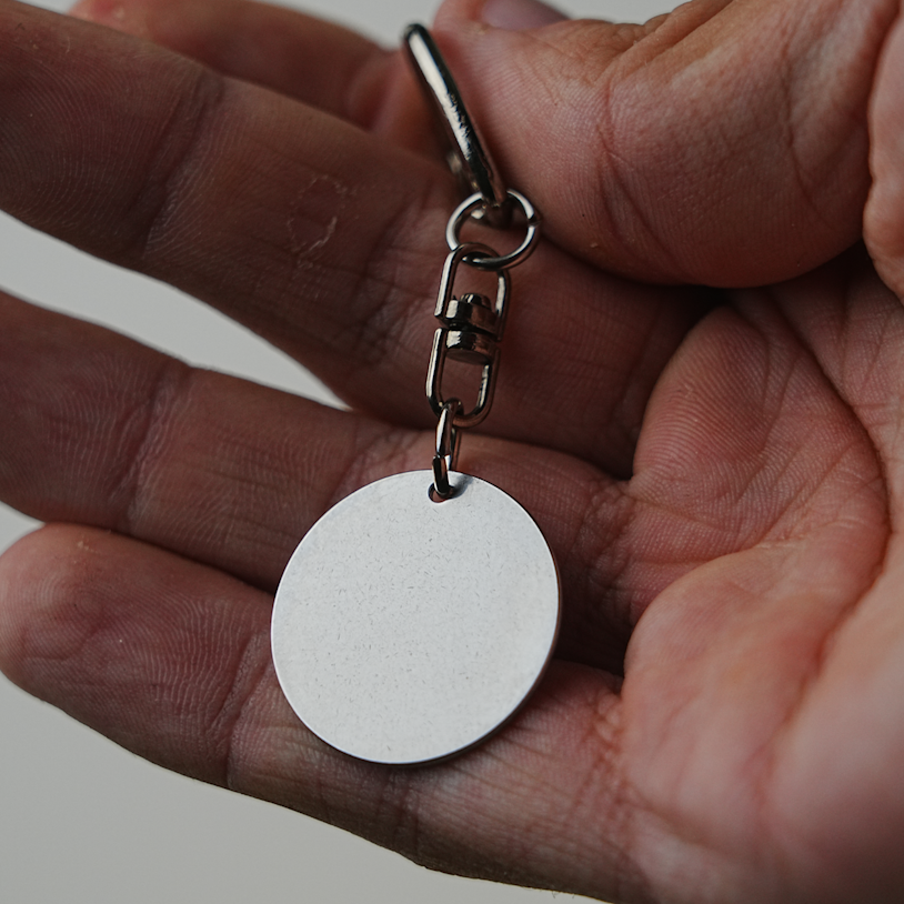 Čelični privjesak obostrano